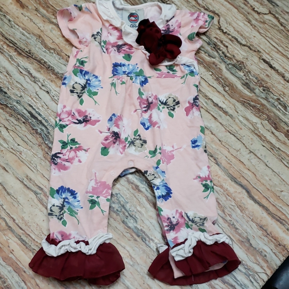 Baby Balooga onesie 12-18 month